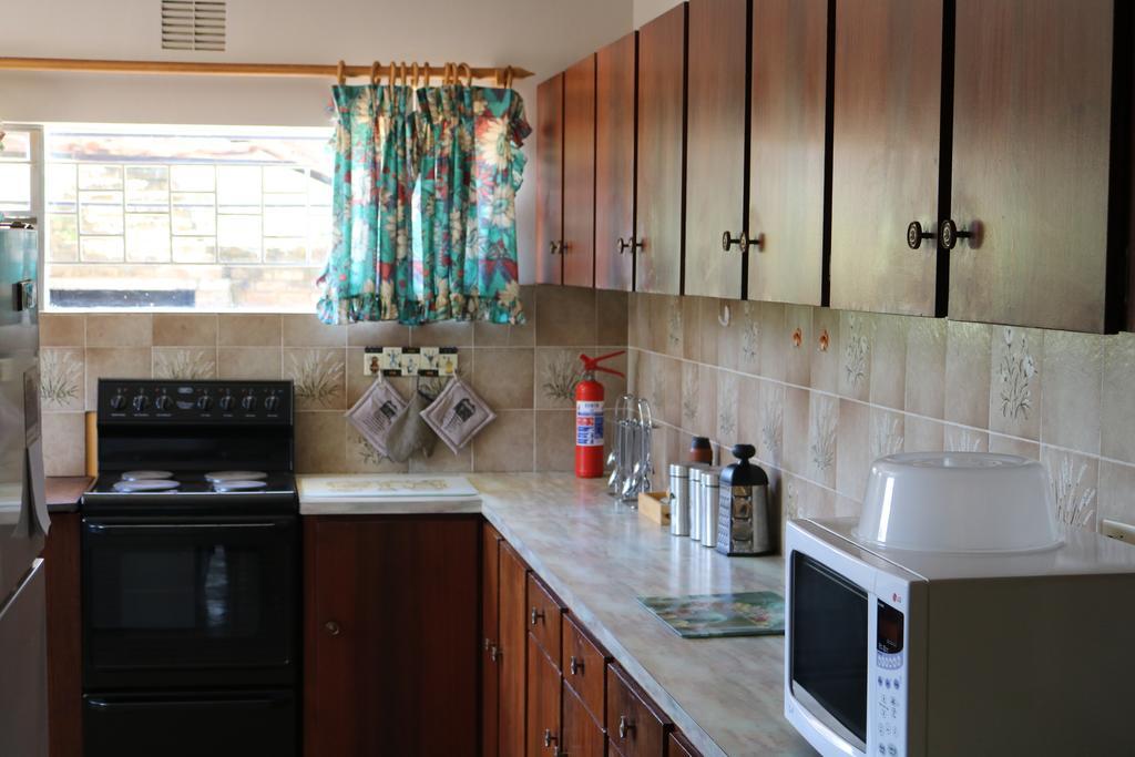 Grysbok Self Catering Accommodation Oudtshoorn Exterior photo